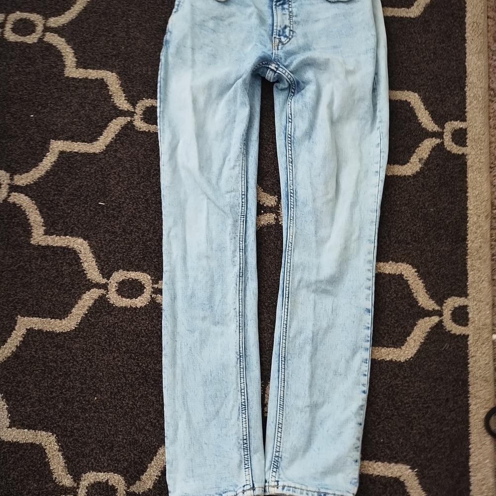 Old Navy Blue Skinny Jeans with Classic Wash